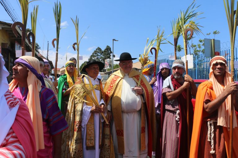 Con imágenes centenarias se vivió la Semana Santa 2018 en Heredia