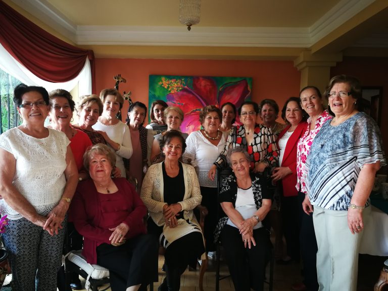 Club de Jardines: 70 años embelleciendo Heredia
