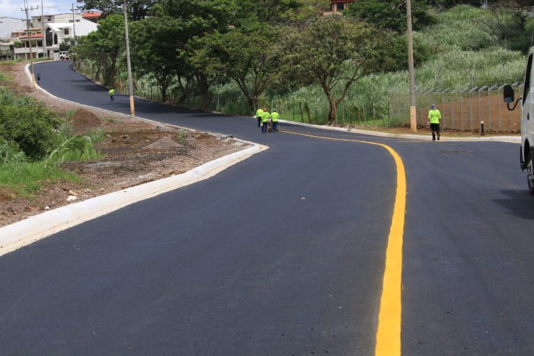 HOY ABREN CALLE DETRÁS DEL HOSPITAL HACIA BARREAL