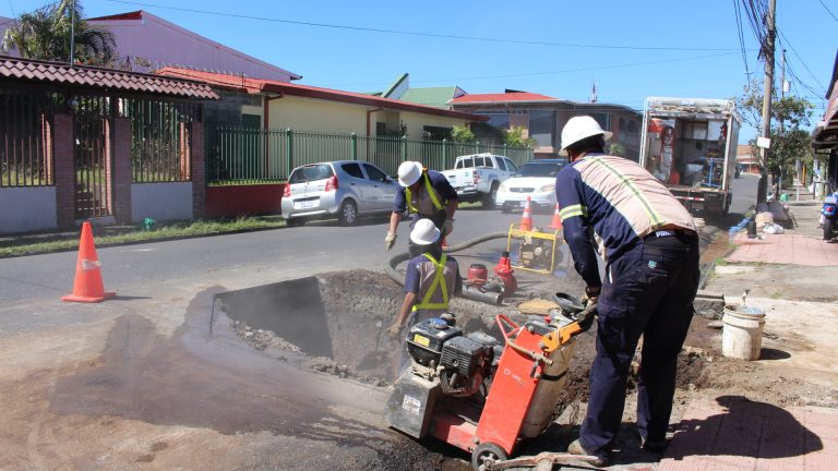 SUSPENSIÓN DE AGUA EN HEREDIA Y SAN RAFAEL