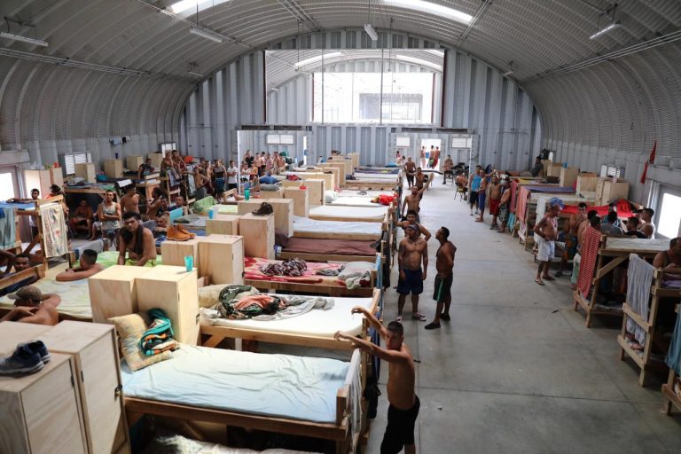 SE REDUCE HACINAMIENTO EN CÁRCELES