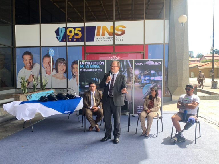 CAMPAÑA PARA REDUCIR ACCIDENTES EN CARRETERA