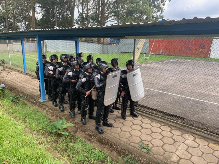 OTRA REVUELTA EN CENTRO PENAL ZURQUÍ