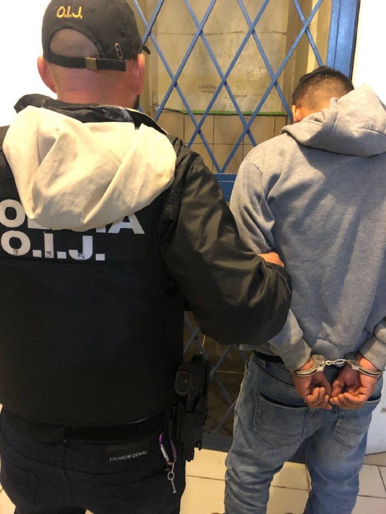 DETIENEN HOMBRE CON ORDEN DE CAPTURA EN PAVAS