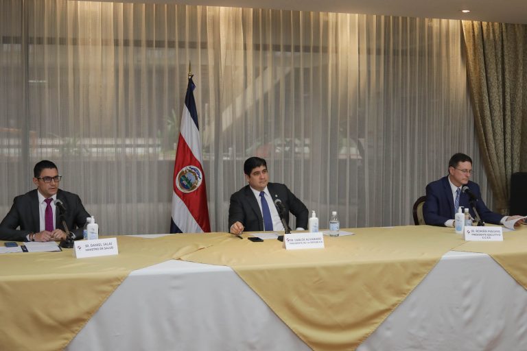 CINES, GIMNASIOS Y PISCINAS PODRÁN ABRIR A PARTIR DEL 1 DE MAYO