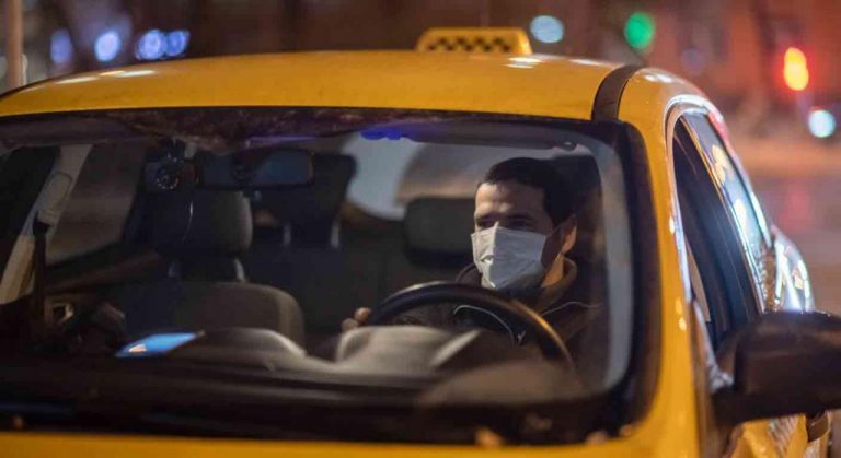 PIDEN QUE CONDUCTORES DE BUSES Y TAXIS USEN MASCARILLAS