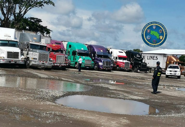 COSTA RICA LIMITARÁ INGRESO DE TRANSPORTISTAS POR FRONTERAS