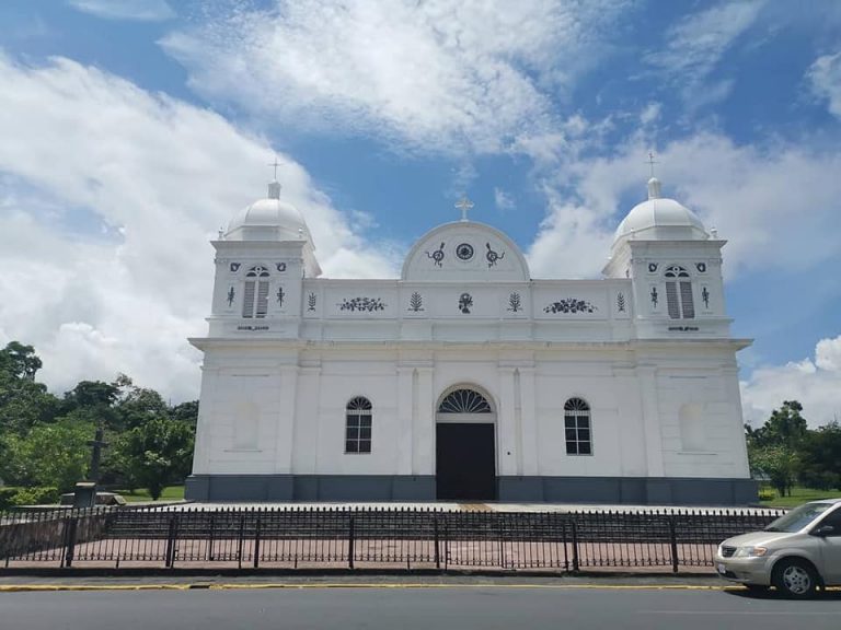 TEMPLO DE BARVA: MÁS DE 150 AÑOS DE HISTORIA