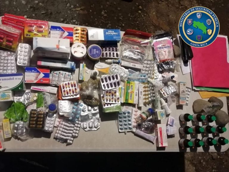 LO DETIENEN CON TODO Y BUS POR TRANSPORTE DE SICOTRÓPICOS