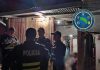 A BOTELLAZOS RECIBEN POLICÍAS POR PARAR FIESTA
