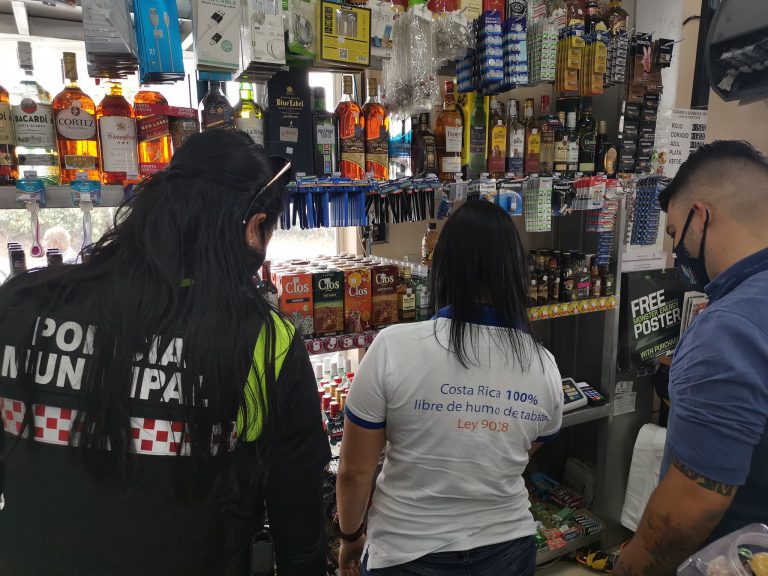 ¡YA SON 25 LOS FALLECIDOS POR METANOL!