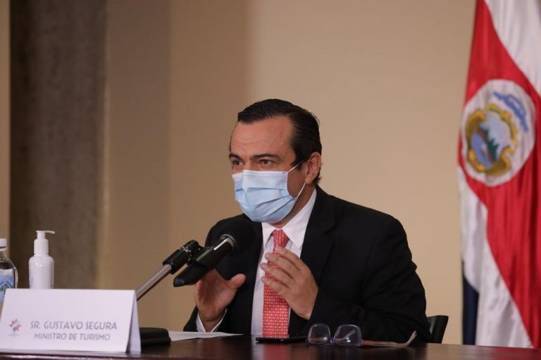 FLEXIBILIZAN MEDIDAS PARA INGRESAR AL PAÍS