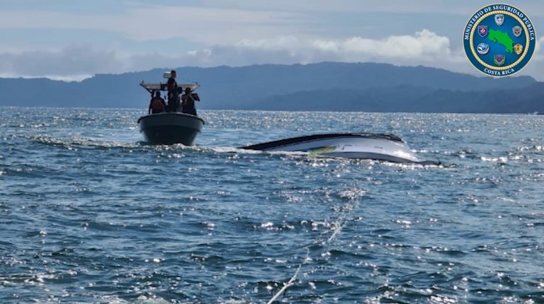 POLICÍA DECOMISA 855 PAQUETES DE COCAÍNA