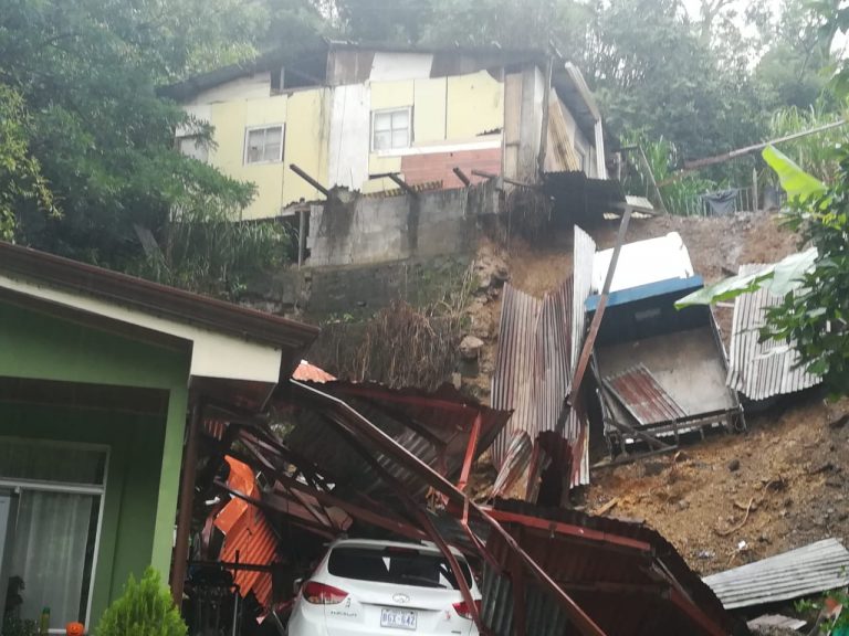 19 COMUNIDADES AISLADAS A CAUSA DE LAS LLUVIAS