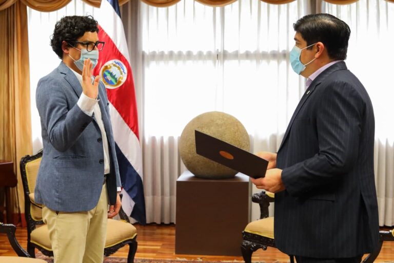 INA CON NUEVO JERARCA