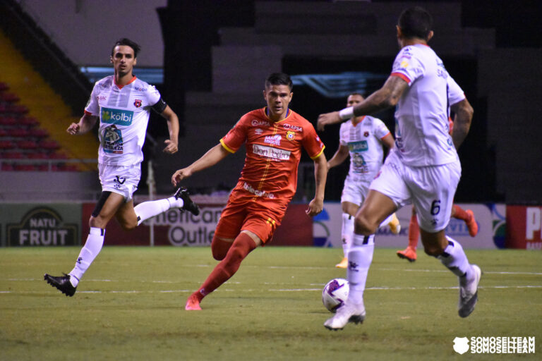 AUTORIDADES REITERAN LLAMADO A CELEBRAR FINAL DEL FÚTBOL EN CASA Y POR REDES SOCIALES