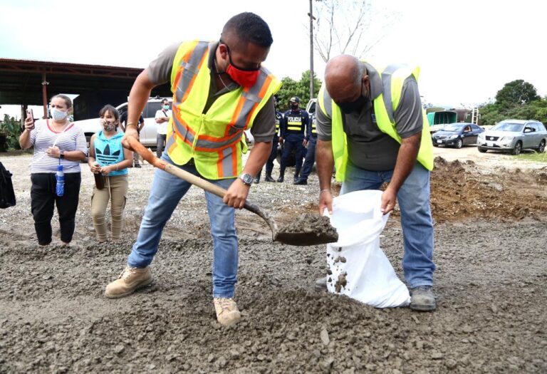 ASFALTAN RUTA CLAVE PARA EL TURISMO EN SAN VITO
