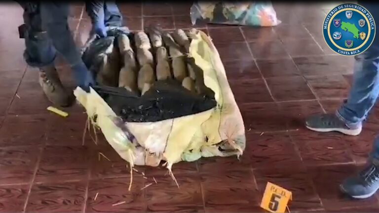 DECOMISAN 510 KILOS DE MARIHUANA Y DETIENEN A 4 HOMBRES