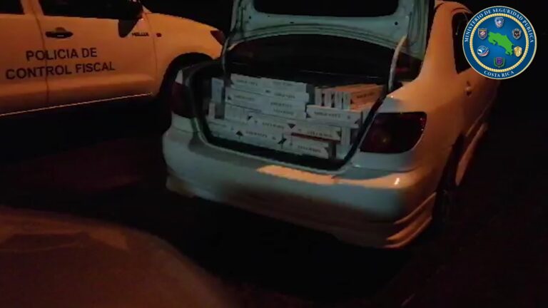 POLICÍA DECOMISA MÁS DE 76 MILLONES EN CIGARROS
