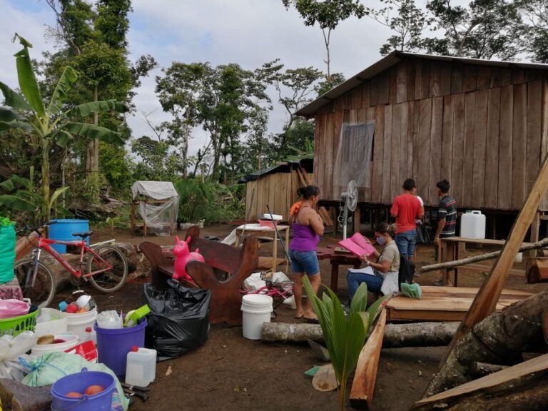 IMAS ATIENDE FAMILIAS DESALOJADAS EN SARAPIQUÍ