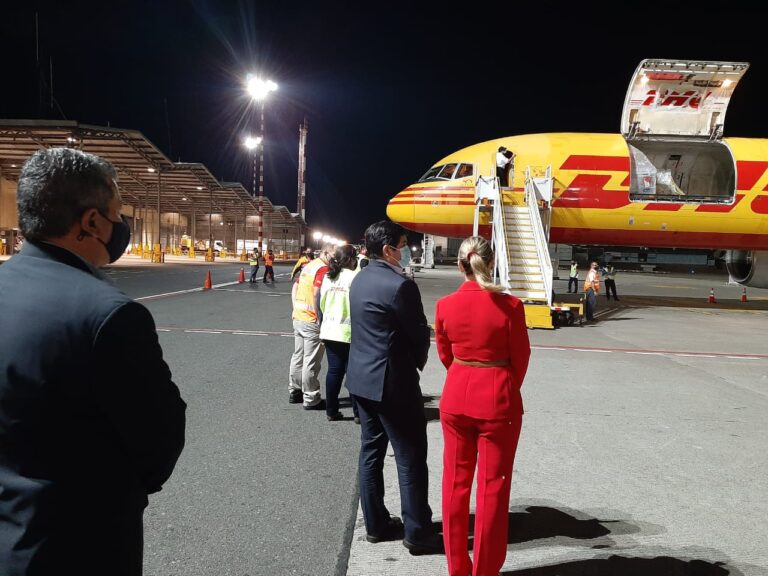 ¡MÁS DE 79 MIL DOSIS DE VACUNA CONTRA COVID LLEGARON ESTA NOCHE!