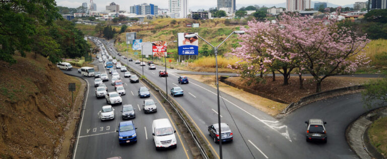 EN AGOSTO DEBE RENOVARSE LA CARTA DE EXCEPCIÓN A LA RESTRICCIÓN VEHICULAR