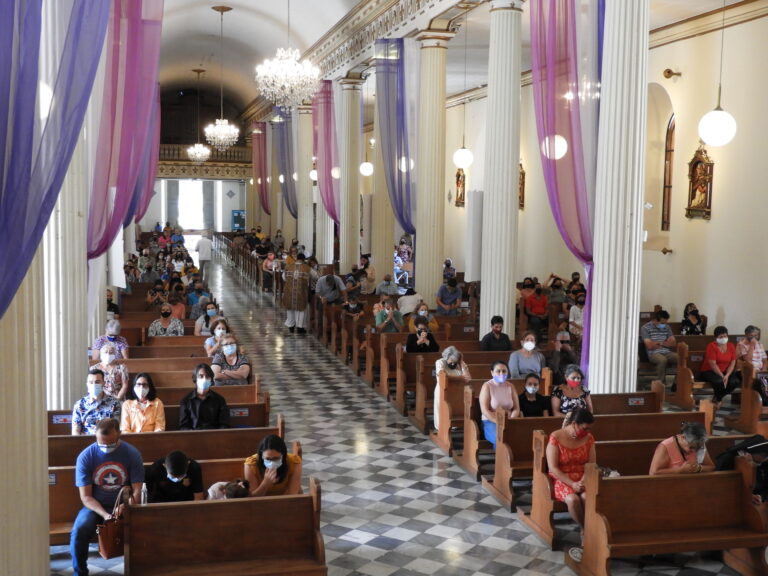 TEMPLOS VOLVERÁN A ABRIR SUS PUERTAS TODO EL DÍA