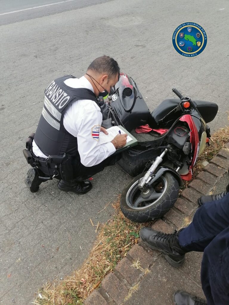 TRES DETENIDOS CON ORDEN DE CAPTURA EN HEREDIA