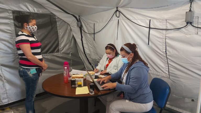 ¡VACUNACIÓN MASIVA CONTRA COVID EN HEREDIA!