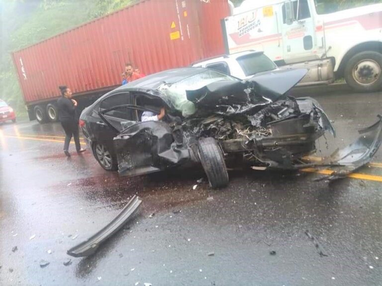 UN HERIDO GRAVE EN COLISIÓN EN LA RUTA 32