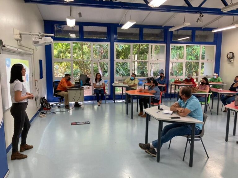 INA ABRE CENTRO DE DESARROLLO EMPRESARIAL EN SARAPIQUÍ