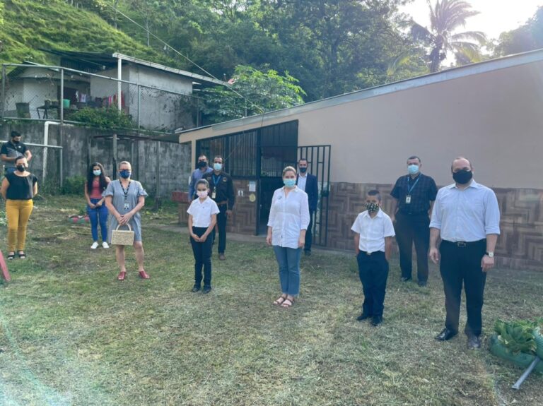 260 CENTROS EDUCATIVOS RECIBEN INVERSIÓN EN CONECTIVIDAD