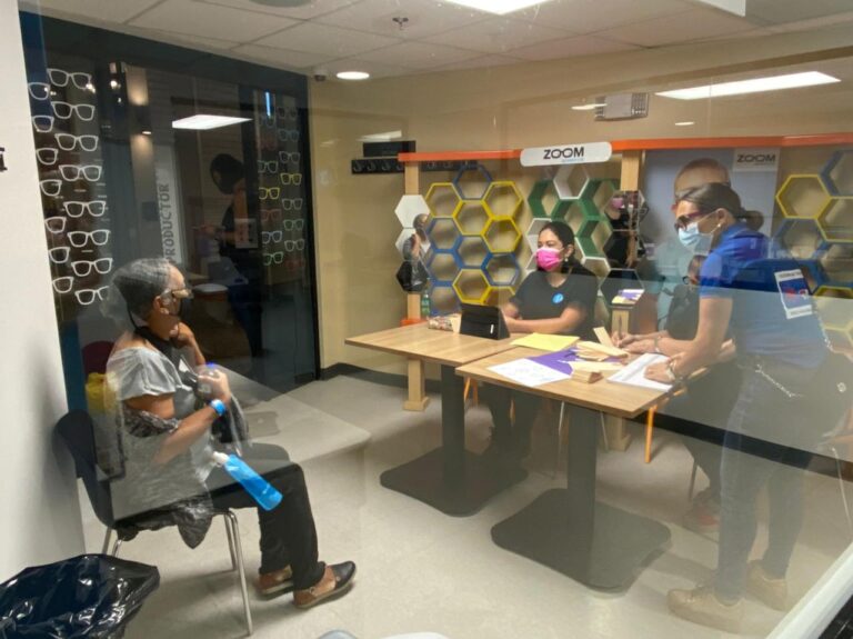 ¡HEREDIA YA ESTÁ VACUNANDO A PERSONAS DE 30 AÑOS!