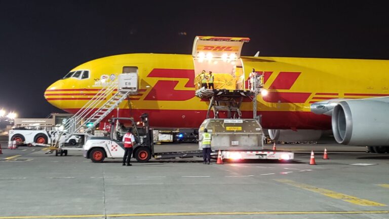 MAYORES DE 40 AÑOS SIN FACTOR DE RIESGO YA SE PODRÁN VACUNAR CONTRA COVID