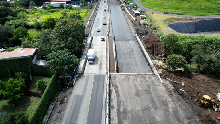 CAMBIOS VIALES EN PUENTES SOBRE LA BERNARDO SOTO
