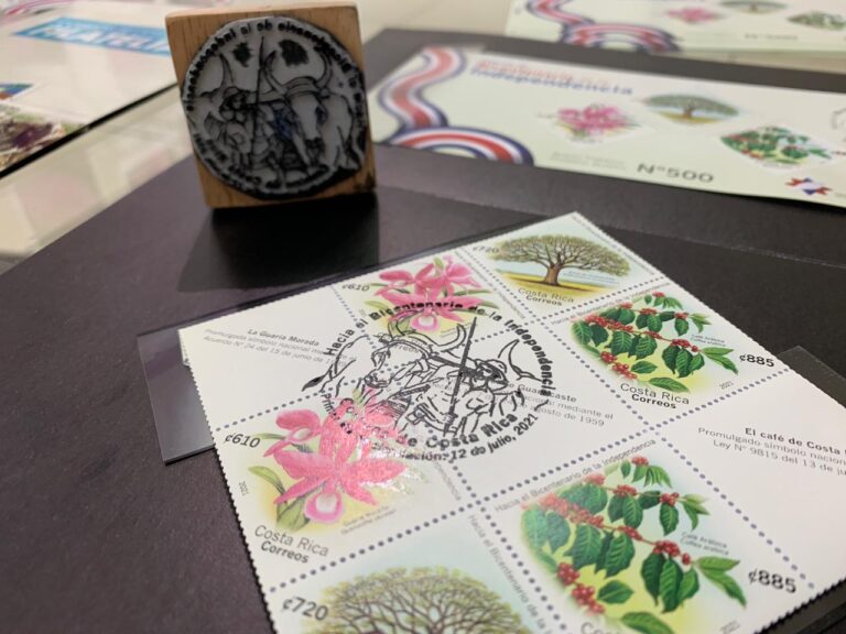 LA GUARIA MORADA, EL ÁRBOL DE GUANACASTE Y EL CAFÉ SE UNEN A COLECCIÓN DE ESTAMPILLAS