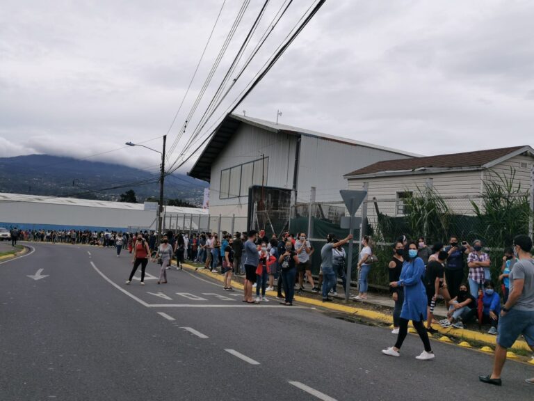 CCSS APLICÓ 507 MIL DOSIS DE VACUNA COVID EN DIEZ DÍAS