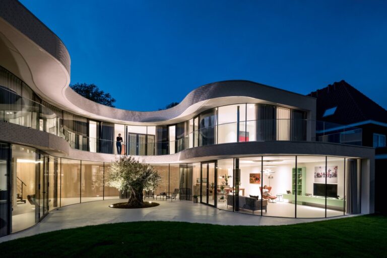 HACIENDA PRESENTÓ PROPUESTA PARA MODIFICAR PROYECTO DE LEY IMPUESTO A INMUEBLES DE LUJO