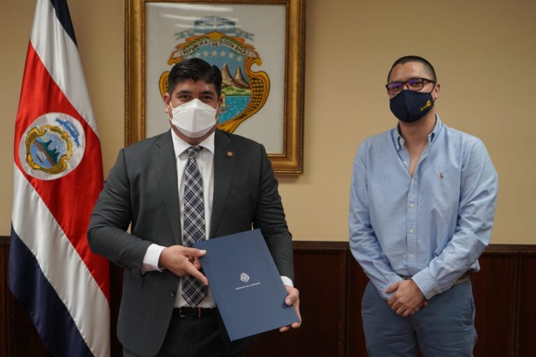 INA DARÁ MÁS DE 20 MIL NUEVAS BECAS