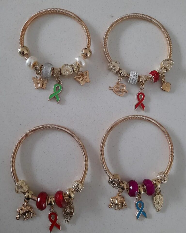 “PULSERAS CON PROPÓSITO” AYUDA A PACIENTE DE CÁNCER DE MAMA