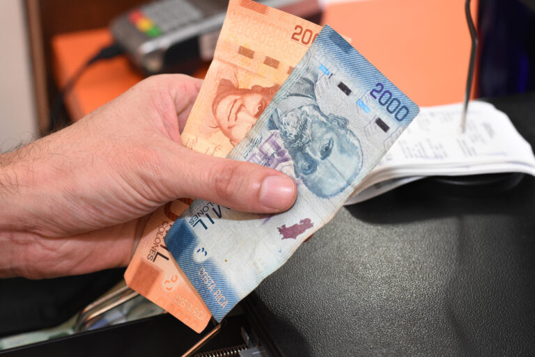 CUARENTA Y CINCO DE CADA CIEN CUENTAS MOROSAS SON INCOBRABLES O SE ENCUENTRAN EN COBRO JUDICIAL