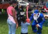 POLICÍAS Y VOLUNTARIOS CELEBRARON NAVIDAD CON MIGRANTES