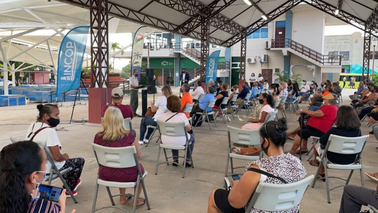 PUNTARENAS ESTRENA NUEVO MERCADO DE ARTESANOS PARA LA REANUDACIÓN DEL TURISMO DE CRUCERO