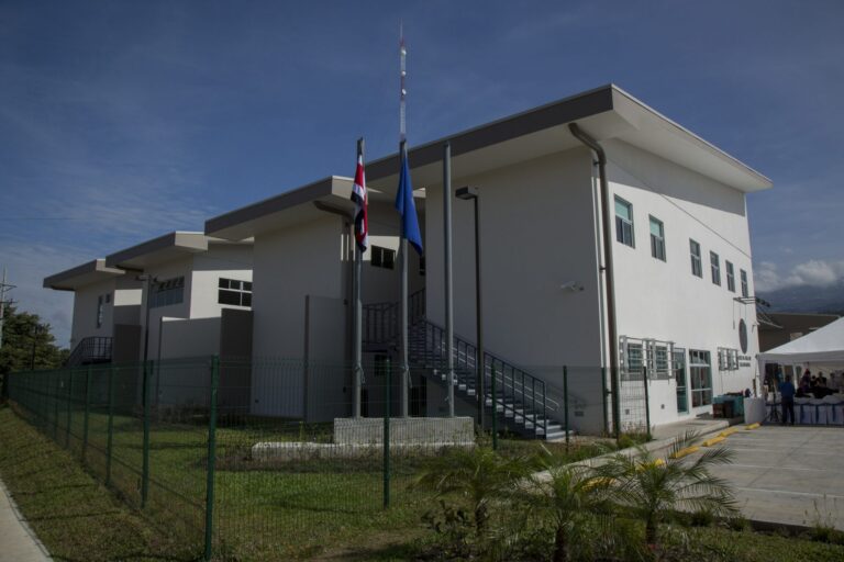 CCSS SACA A LICITACIÓN SERVICIOS DE SALUD EN BARVA Y SAN PABLO