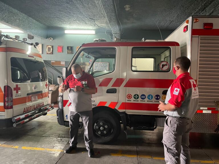 CRUZ ROJA HEREDIANA EN CUIDADOS INTENSIVOS