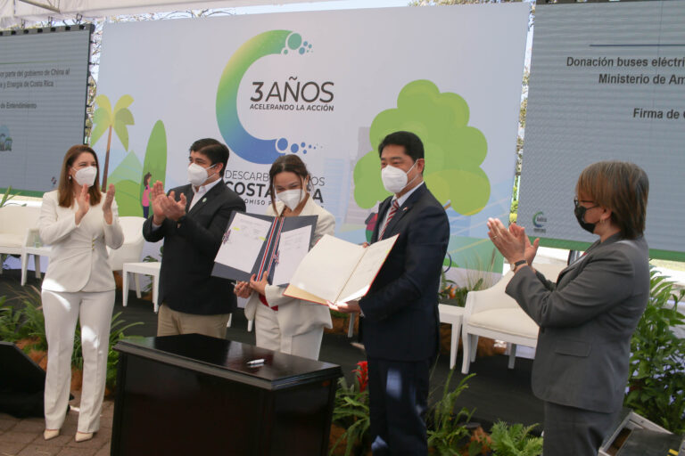 CHINA DONARÁ SEIS AUTOBUSES ELÉCTRICOS COSTA RICA