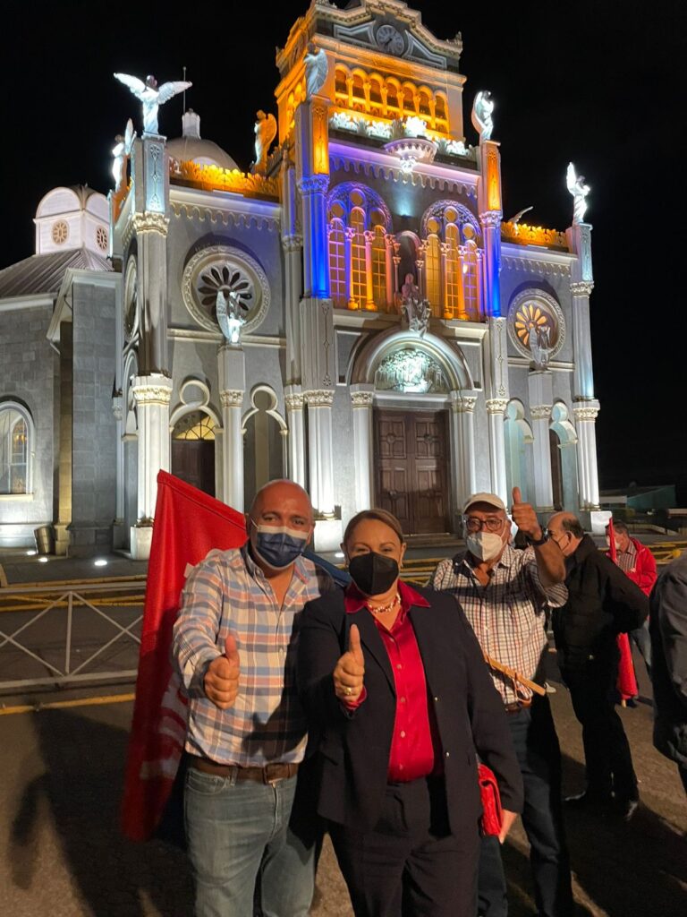 CANDIDATOS DEL PUSC VISITAN A LA NEGRITA