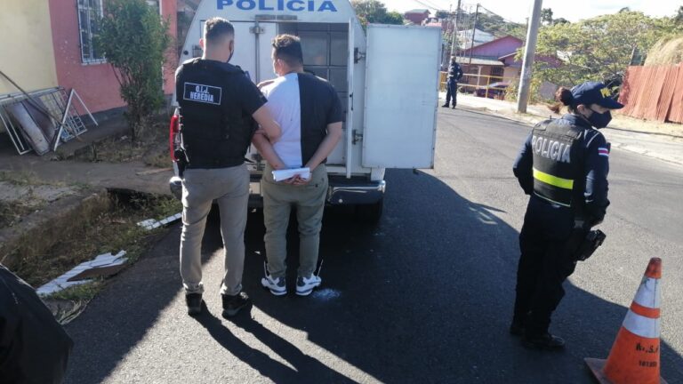 UN DETENIDO EN ALLANAMIENTO EN SAN RAFAEL