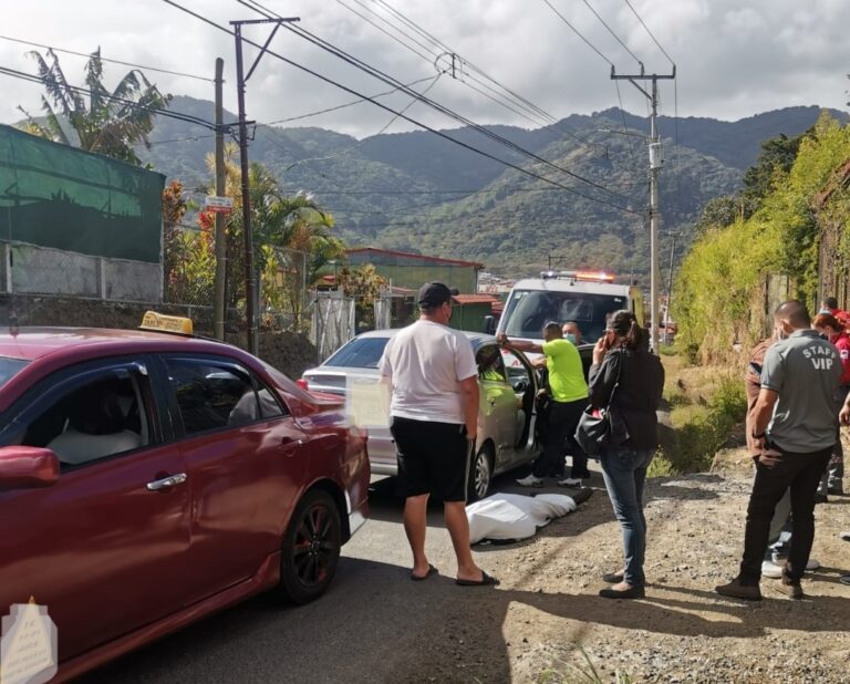 FALLECE EN VEHÍCULO QUE LO LLEVABA AL HOSPITAL