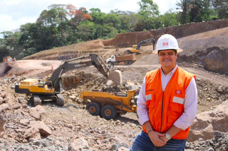 MECO CAMBIA GERENTE Y BUSCAR CONTINUAR GENERANDO EMPLEO